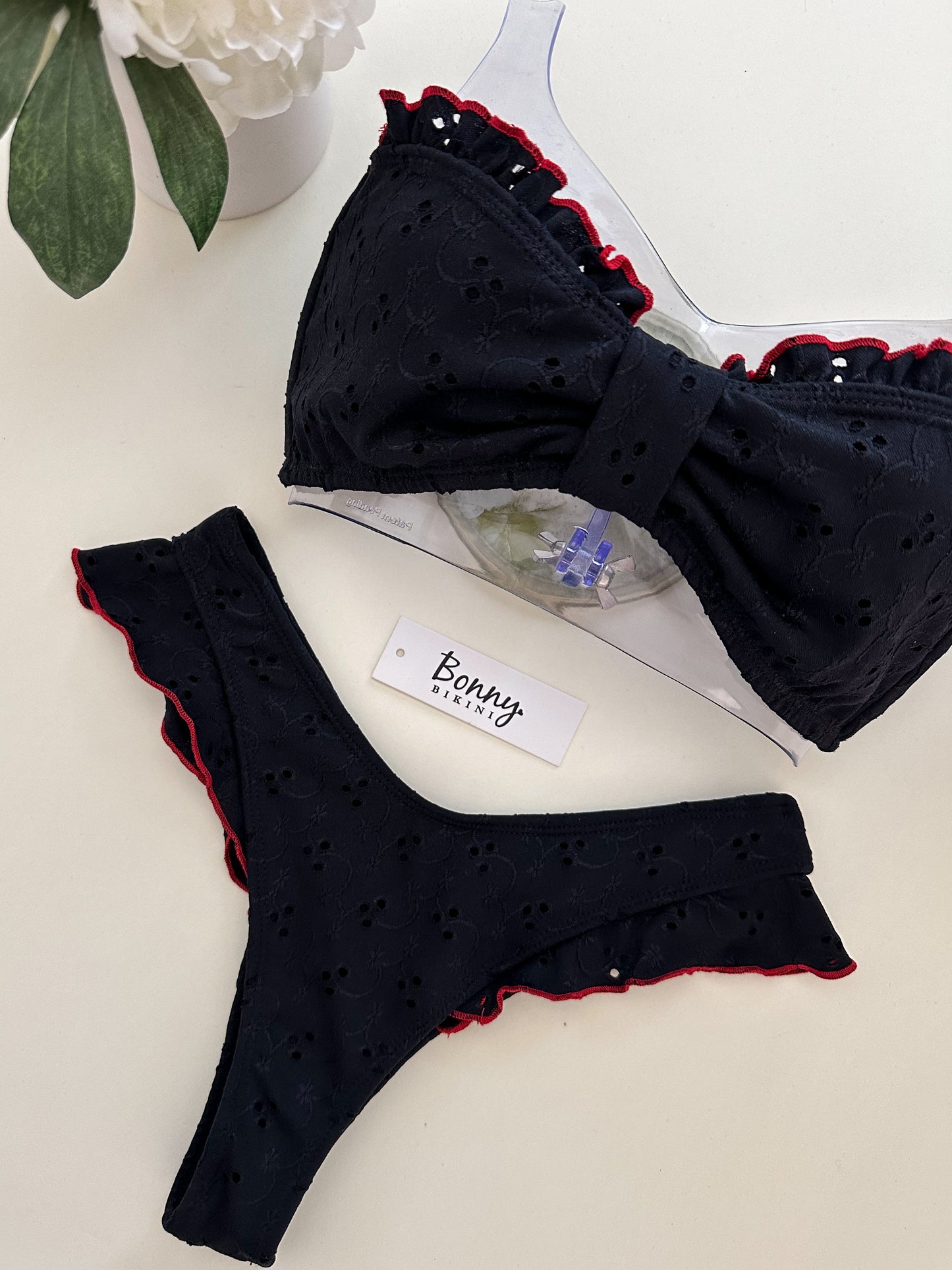 Florina bandeau set in black