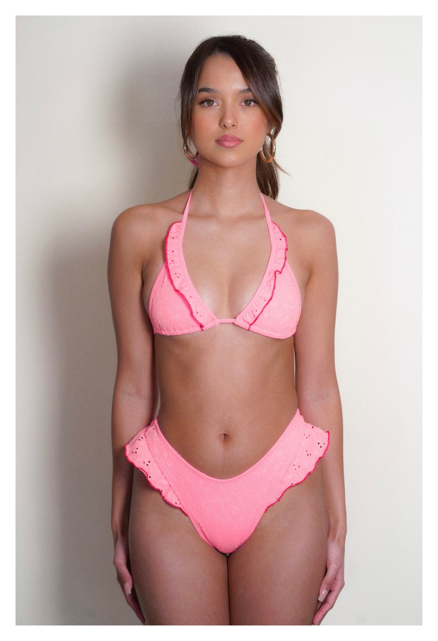 Ruffle Triangle - Pink Jacquard Eyelet